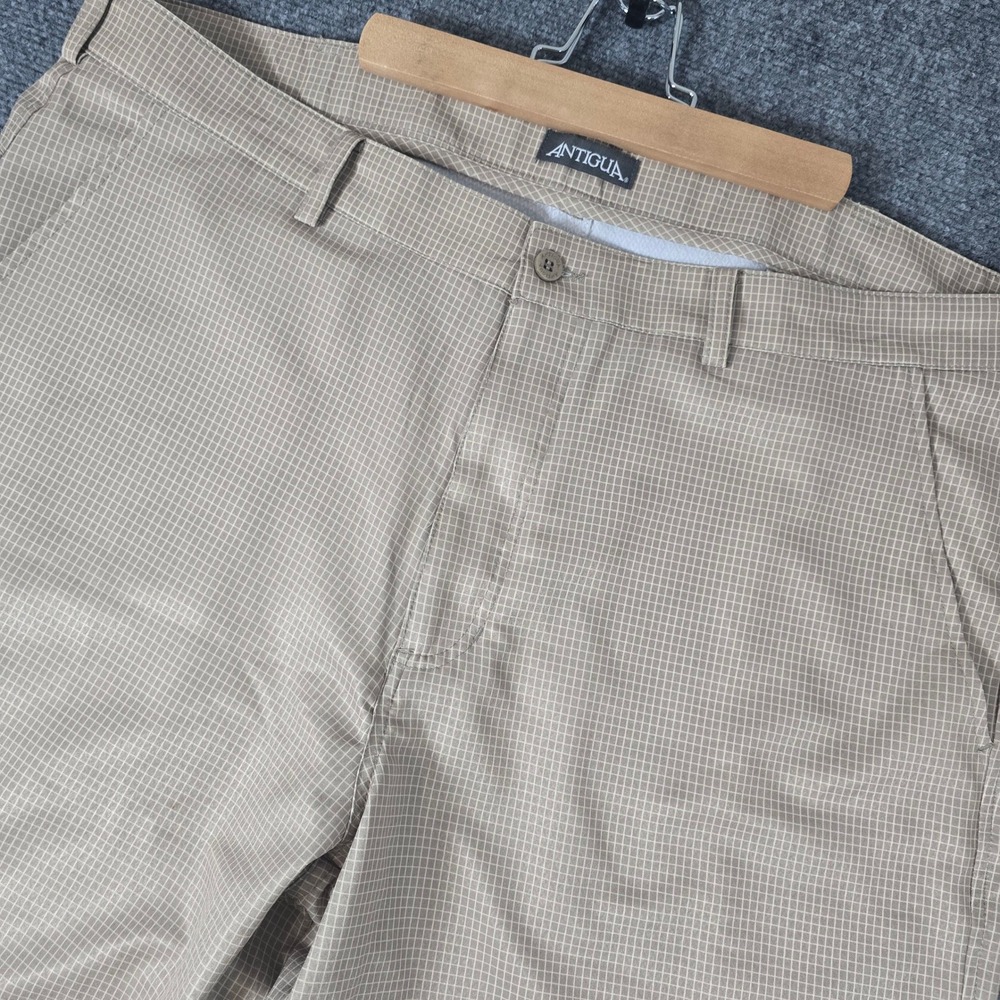 Antigua Mens Flat Front‎ Golf Shorts Size 40 Plaid Beige Polyester Spandex